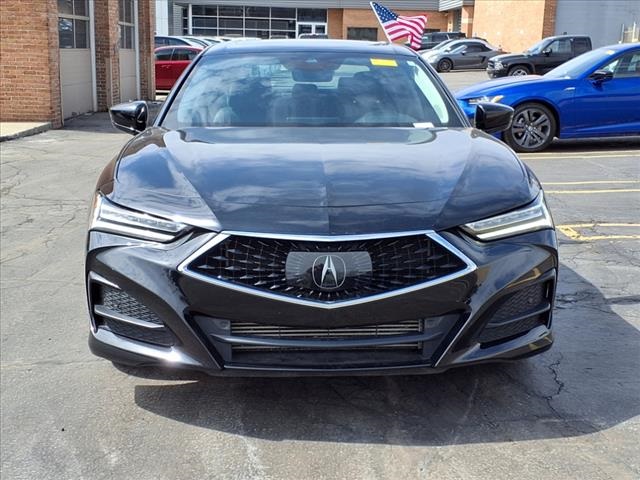 Vehicle image 2 of 29