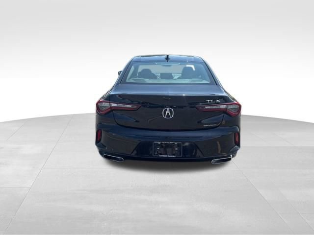Vehicle image 6 of 19