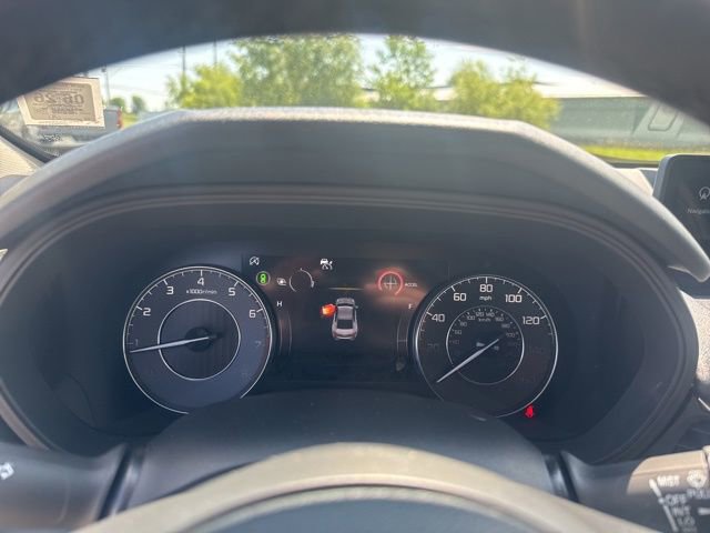 Vehicle image 12 of 19