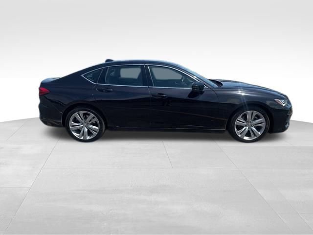 Vehicle image 4 of 19