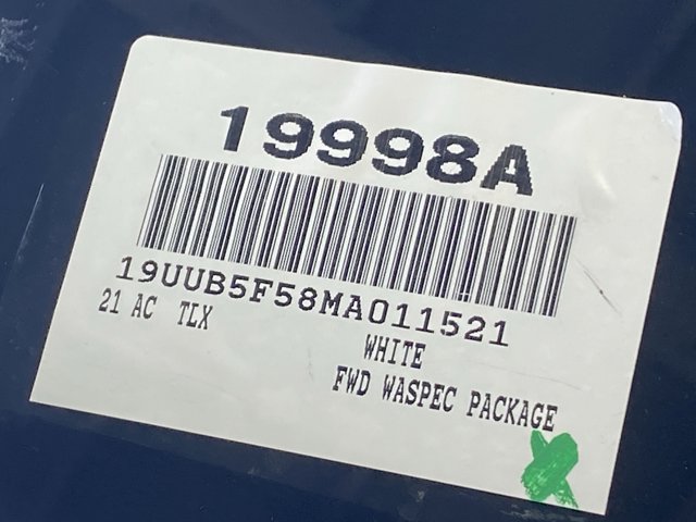 Vehicle image 16 of 16