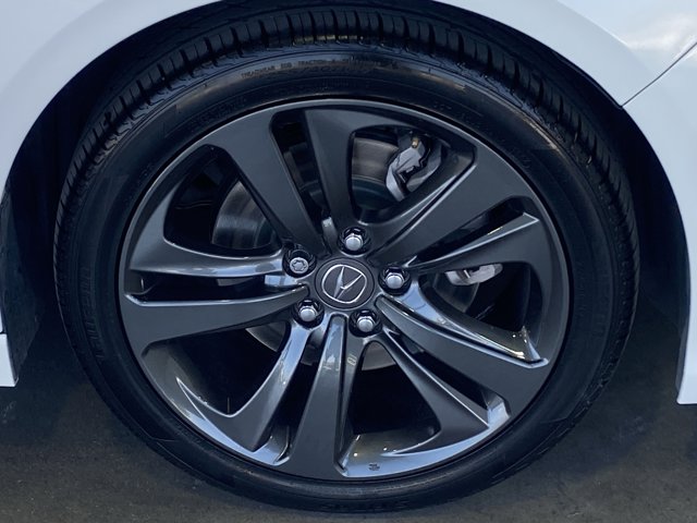 Vehicle image 6 of 16