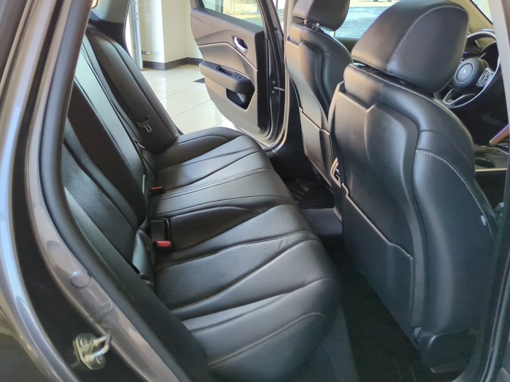 Vehicle image 40 of 53