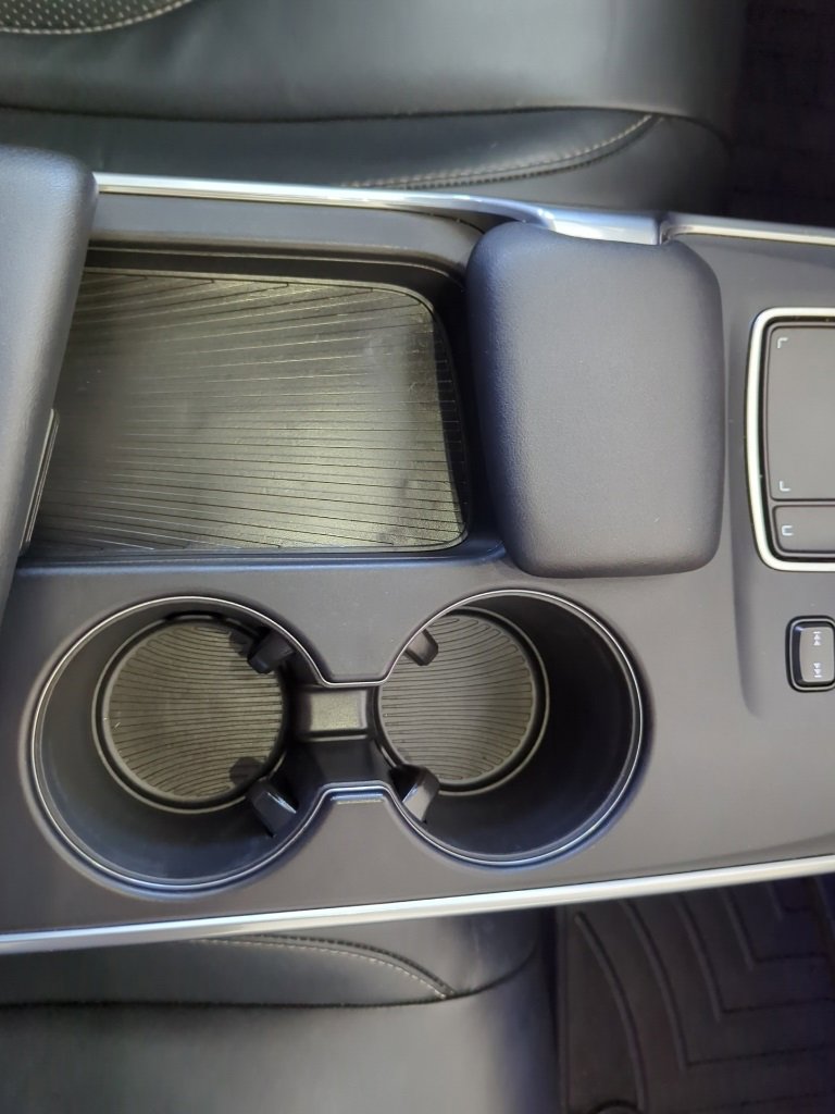 Vehicle image 27 of 53