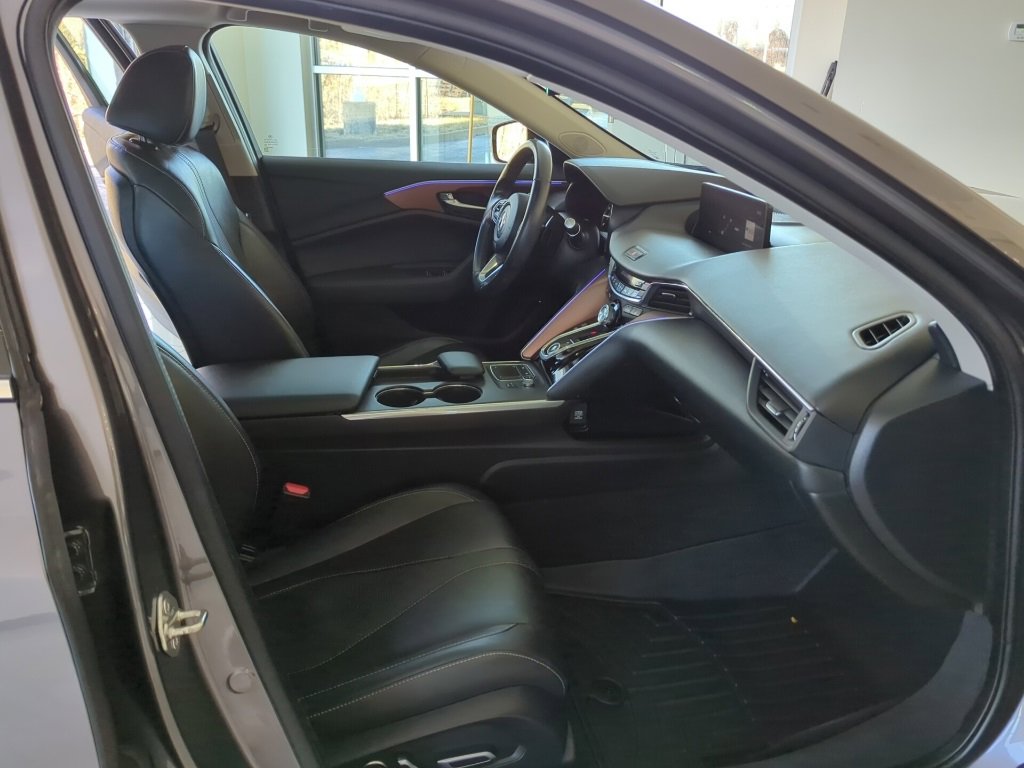 Vehicle image 46 of 53