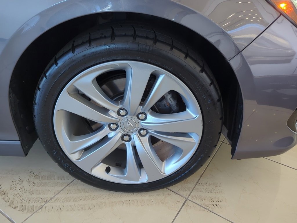 Vehicle image 49 of 53