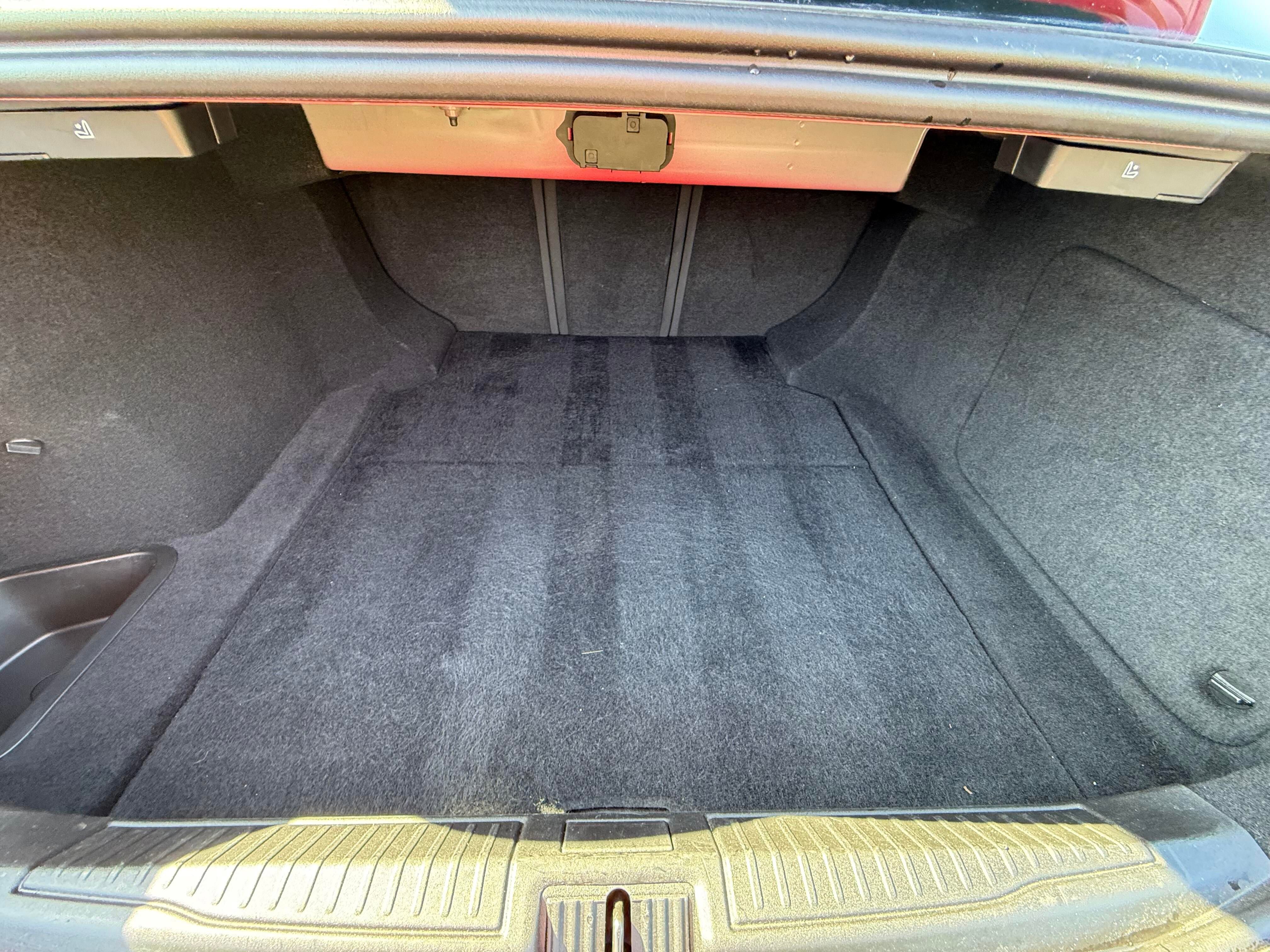 Vehicle image 9 of 30