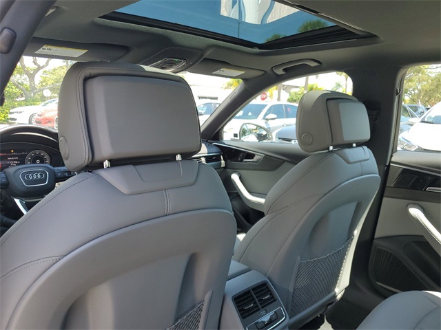 Vehicle image 15 of 30