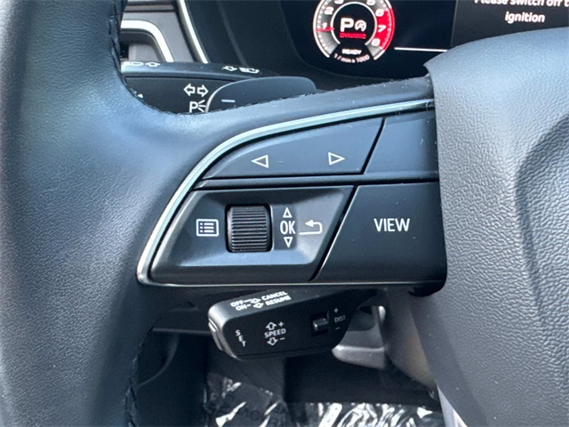 Vehicle image 22 of 29