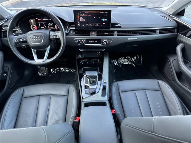 Vehicle image 12 of 29