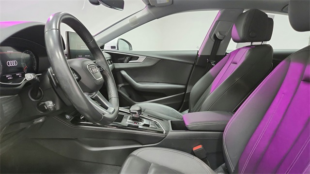 Vehicle image 11 of 26