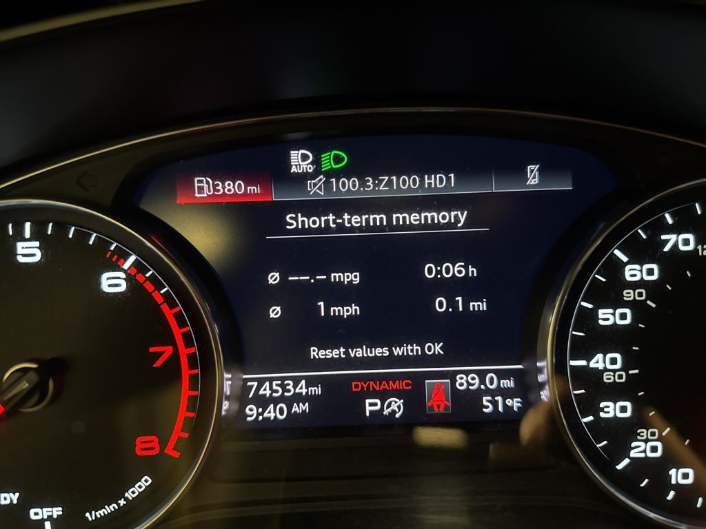 Vehicle image 15 of 27