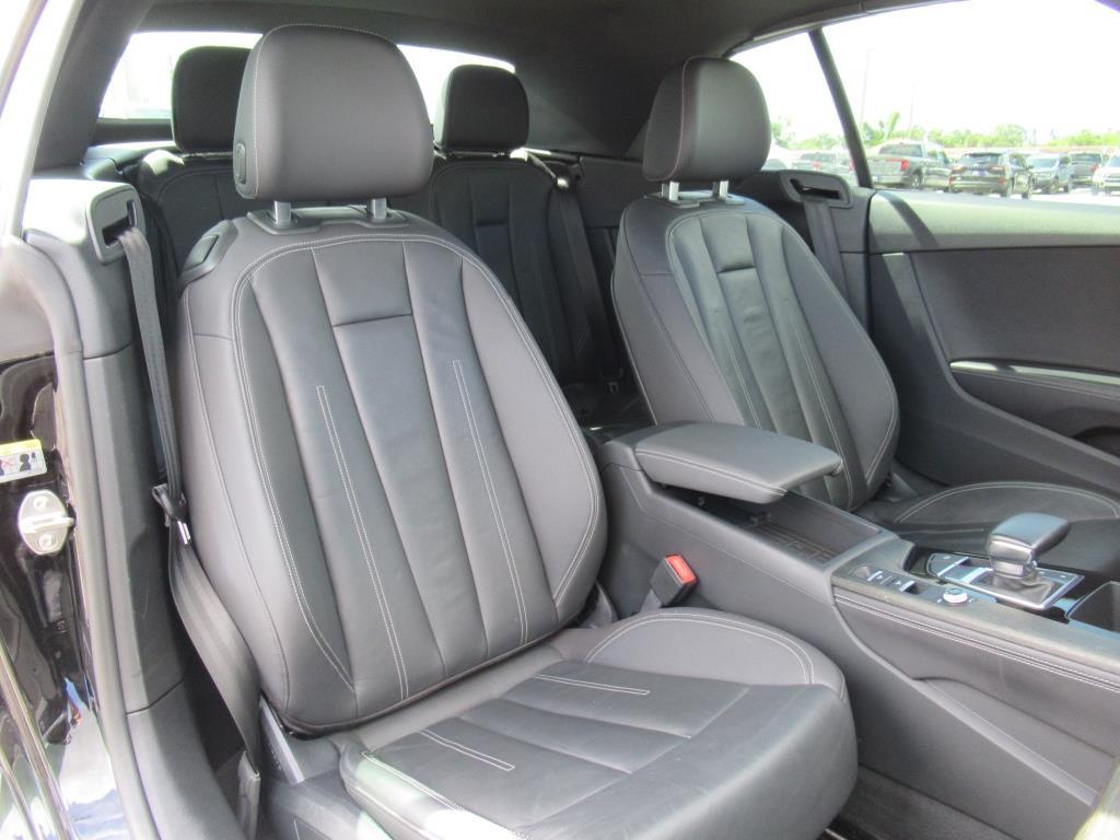 Vehicle image 7 of 31