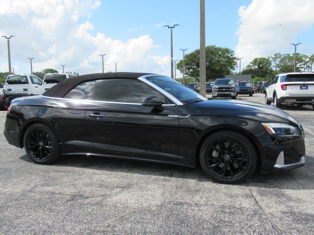 Vehicle image 2 of 31