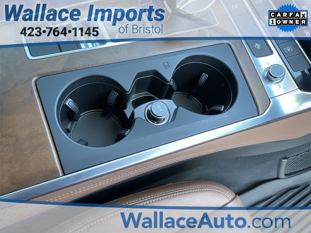 Vehicle image 31 of 40