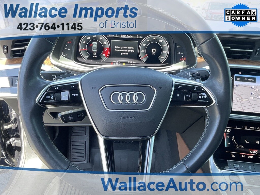 Vehicle image 16 of 40