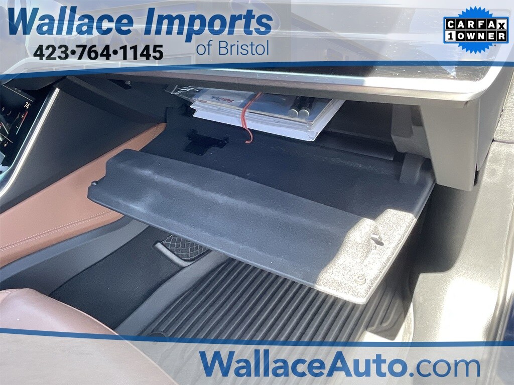 Vehicle image 37 of 40
