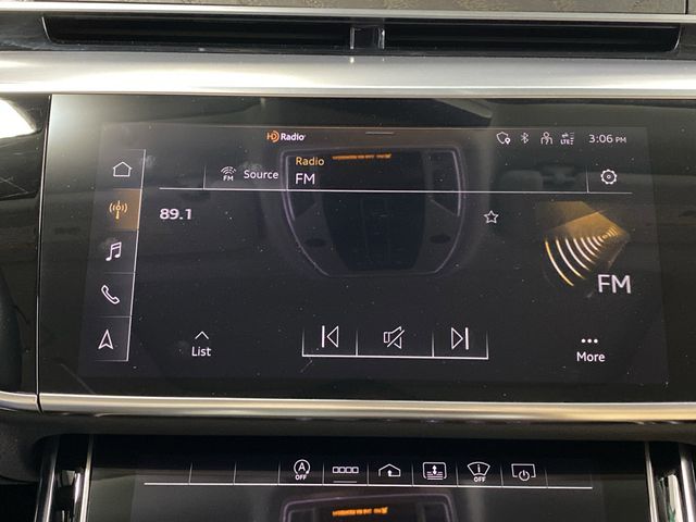 Vehicle image 23 of 44