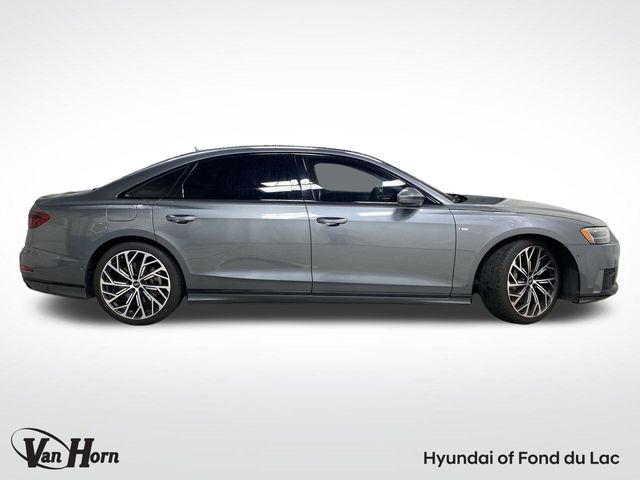 Vehicle image 4 of 44