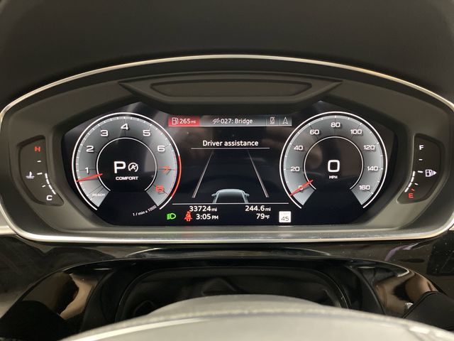 Vehicle image 22 of 44