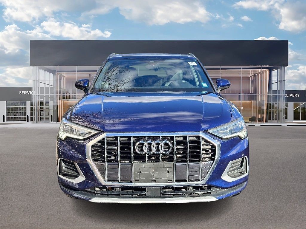 Vehicle image 2 of 37