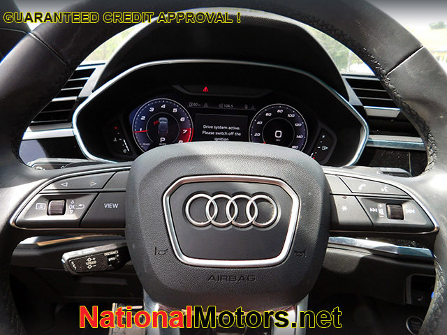 Vehicle image 12 of 14