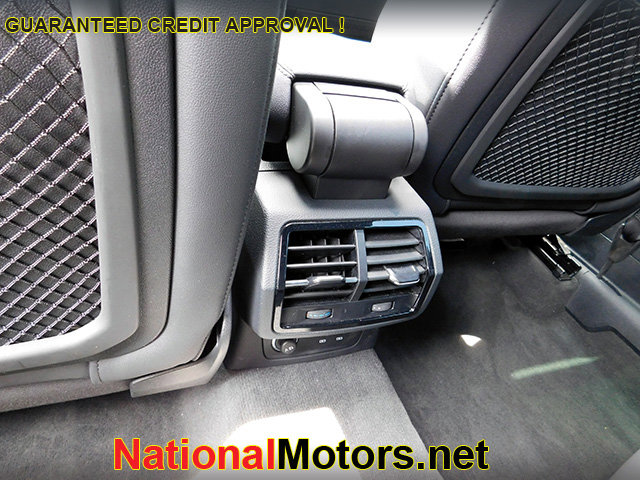 Vehicle image 8 of 14