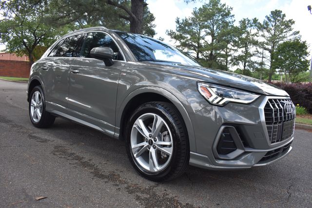 Vehicle image 6 of 40