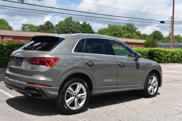 Vehicle image 7 of 40