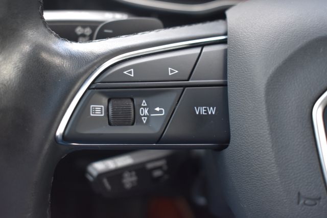 Vehicle image 29 of 40
