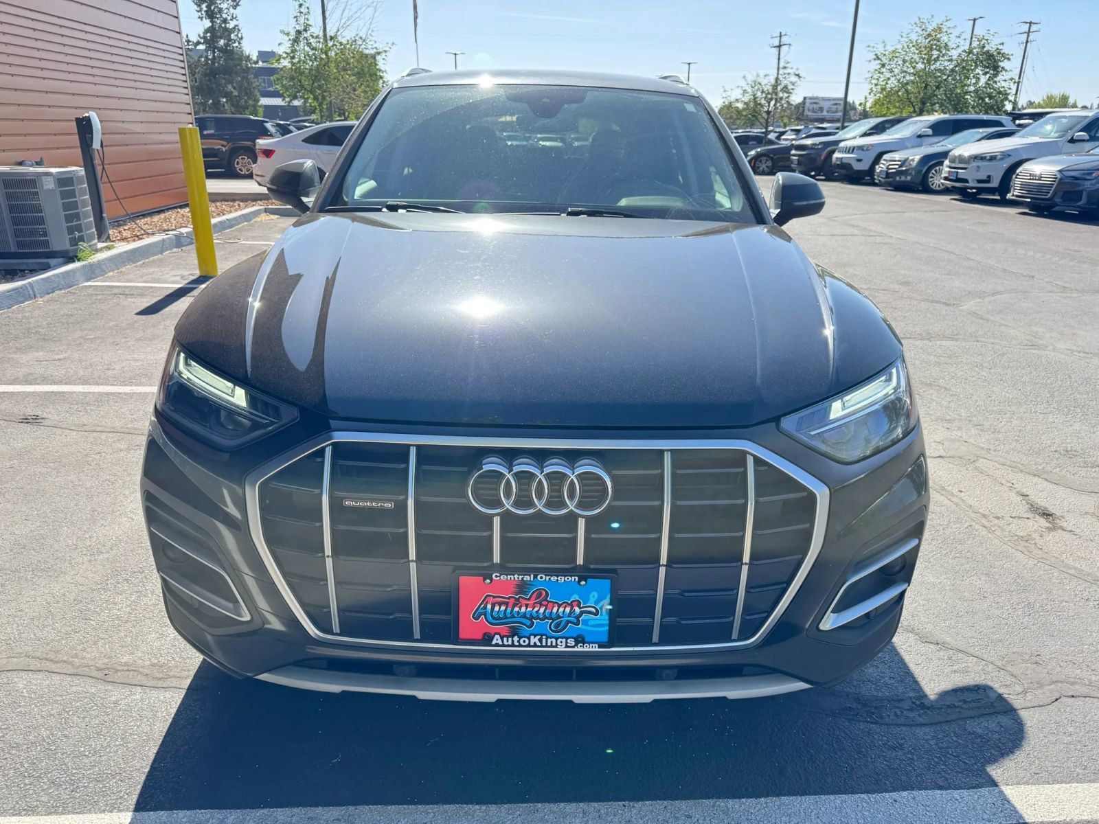2021 Audi Q5 Premium Image 2 of 24