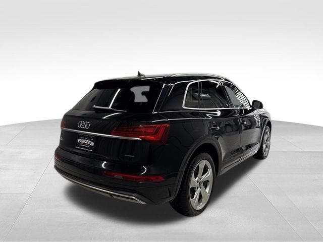 Vehicle image 6 of 58