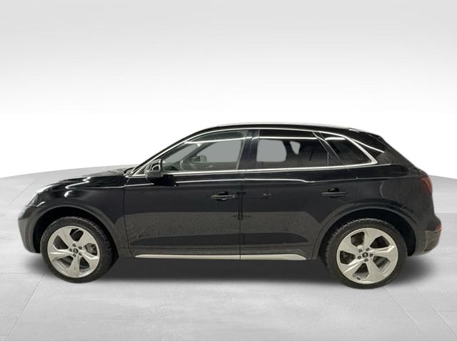 Vehicle image 9 of 58
