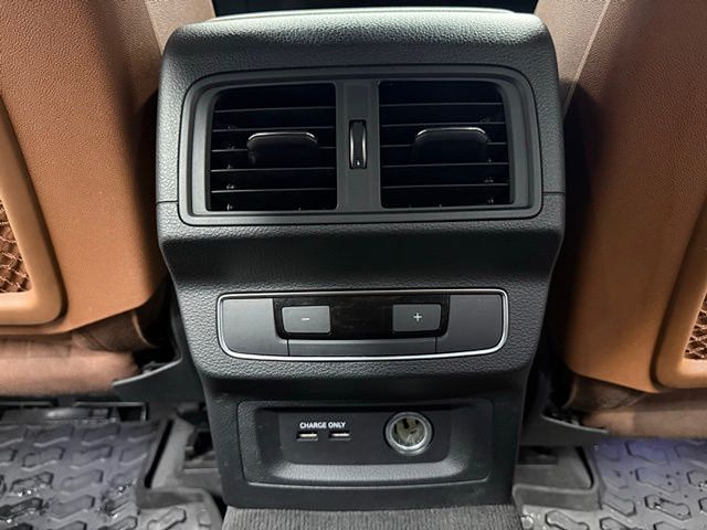 Vehicle image 47 of 58