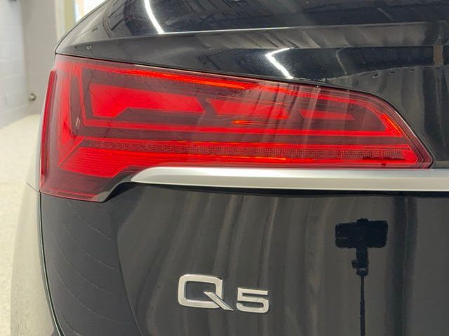 Vehicle image 16 of 58