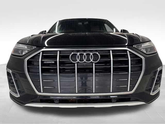 Vehicle image 3 of 58