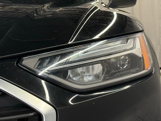 Vehicle image 15 of 58
