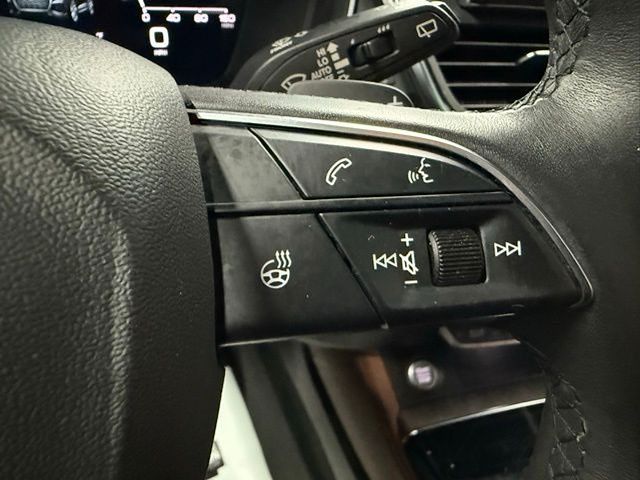 Vehicle image 50 of 58
