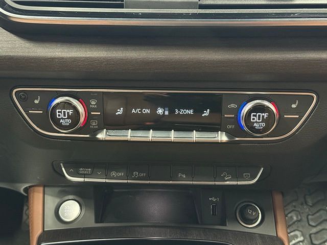 Vehicle image 44 of 58
