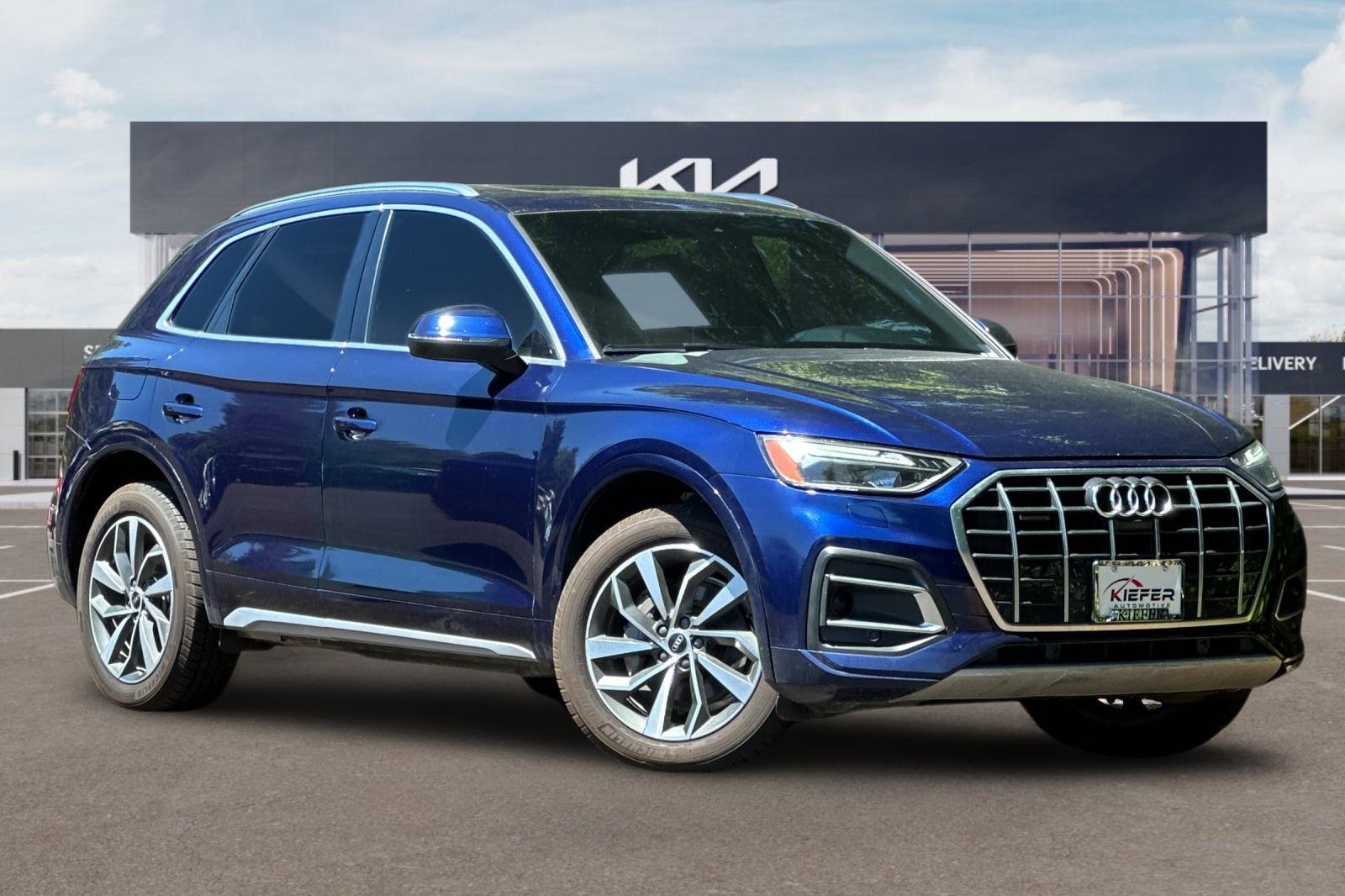 Vehicle image 4 of 35