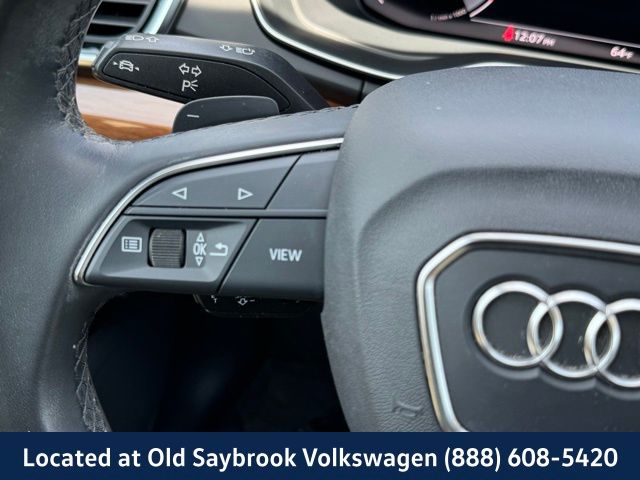 Vehicle image 22 of 43