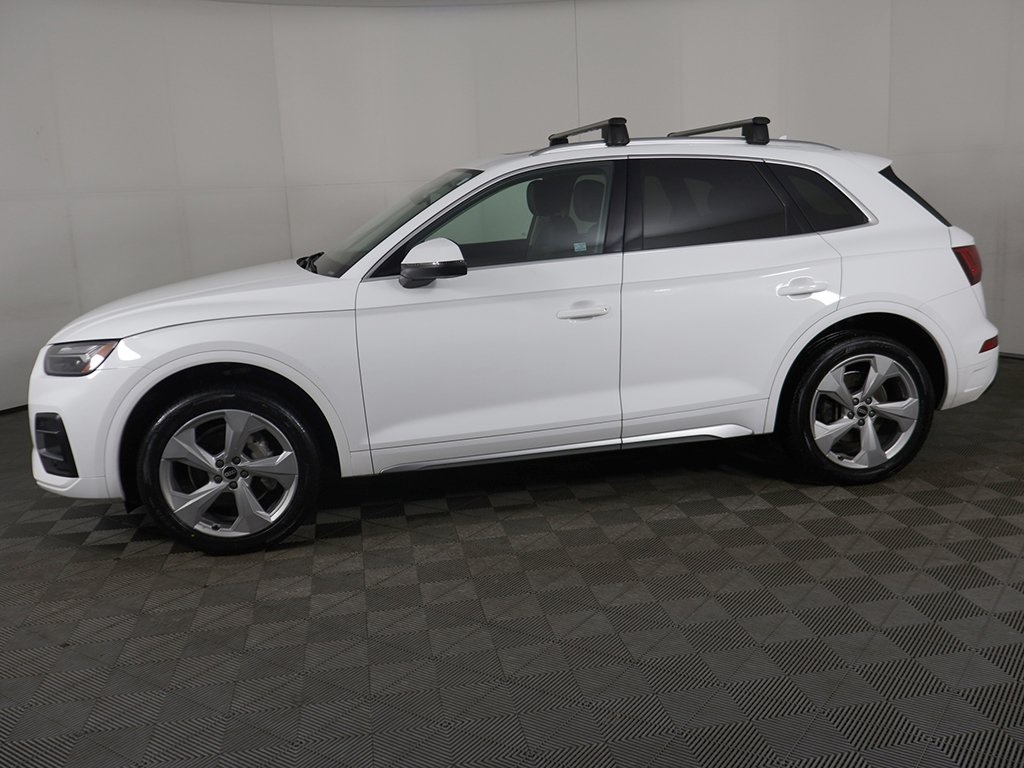 2021 Audi Q5 Premium Plus Image 2 of 56