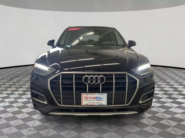 Vehicle image 3 of 43