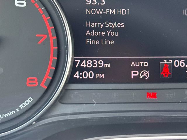Vehicle image 13 of 35