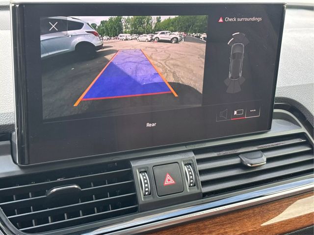 Vehicle image 16 of 35
