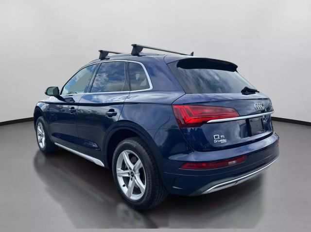 Vehicle image 6 of 35
