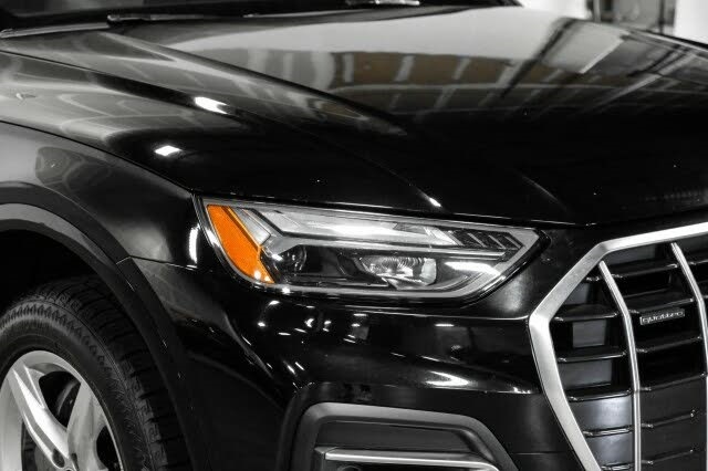 Vehicle image 43 of 57
