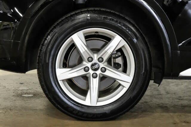 Vehicle image 53 of 57