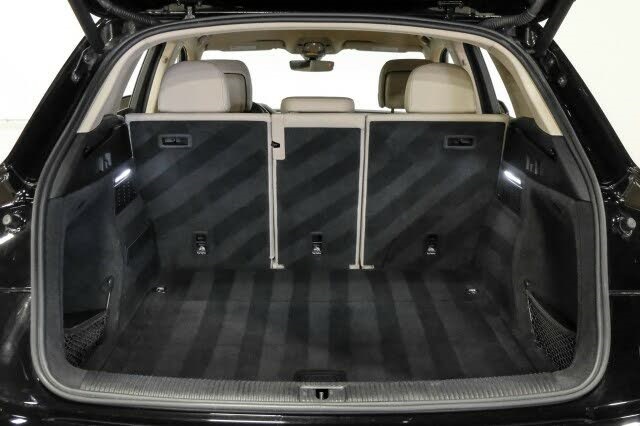 Vehicle image 51 of 57