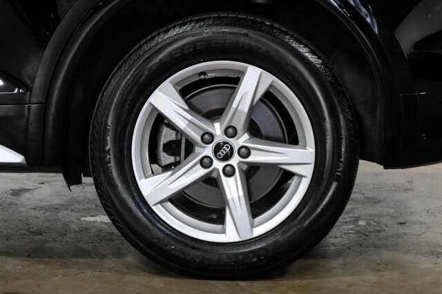 Vehicle image 56 of 57
